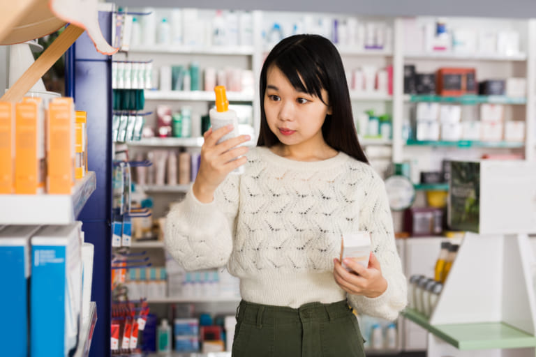 7割以上が「成分や素材を見てから買う」、MZ世代女性に広がる化粧品の